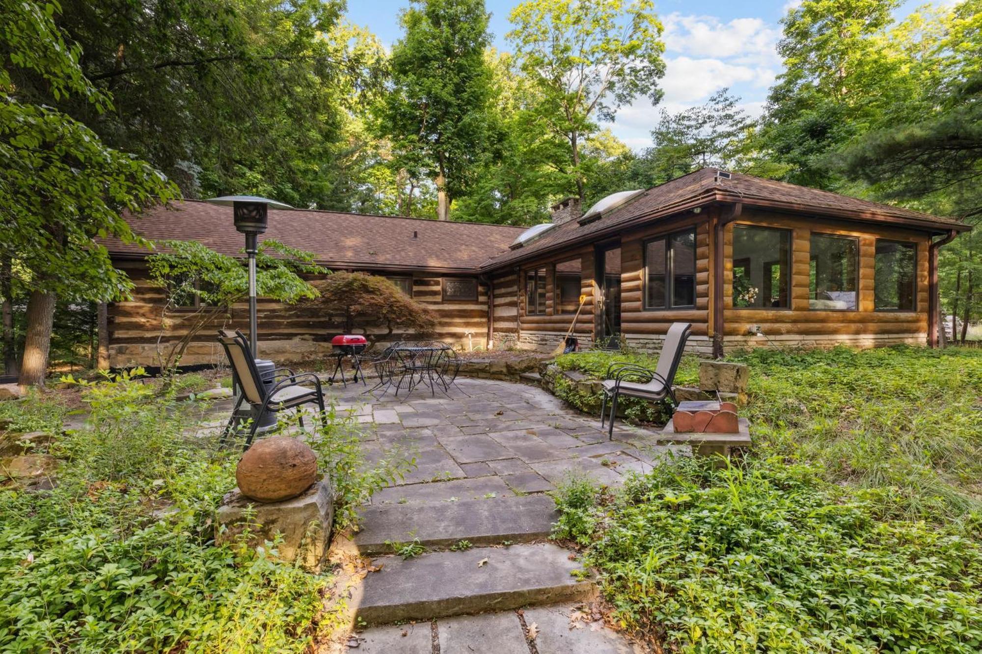 Log Cabin - Natures Oasis - Fire Pit & Gazebo Cleveland Eksteriør billede